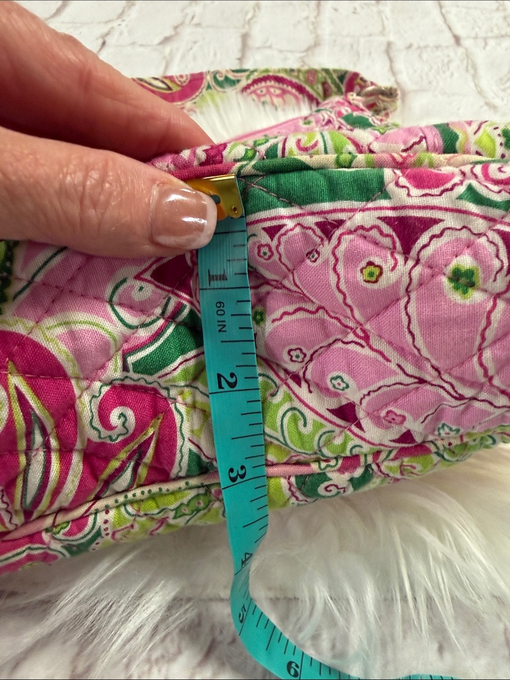 Vera Bradley Pink & Green Paisley Quilted Shoulder Bag with Matching Wallet - Picture 5 of 16